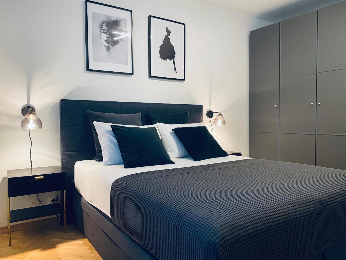 Cirjak Apartments Biograd Na Moru Exteriör bild