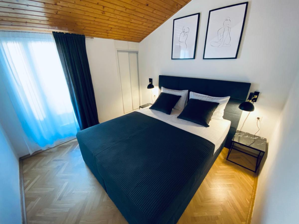 Cirjak Apartments Biograd Na Moru Exteriör bild