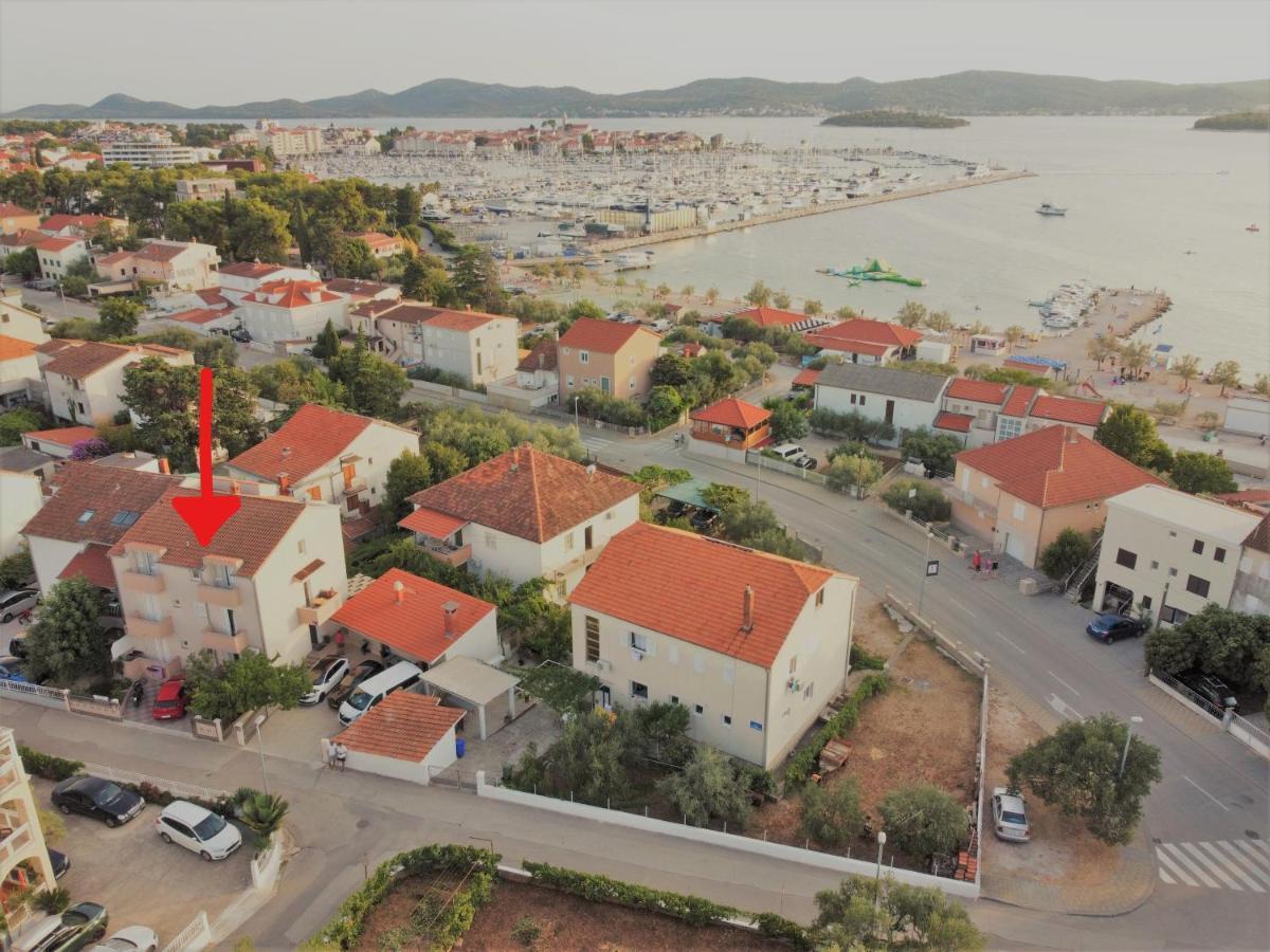 Cirjak Apartments Biograd Na Moru Exteriör bild