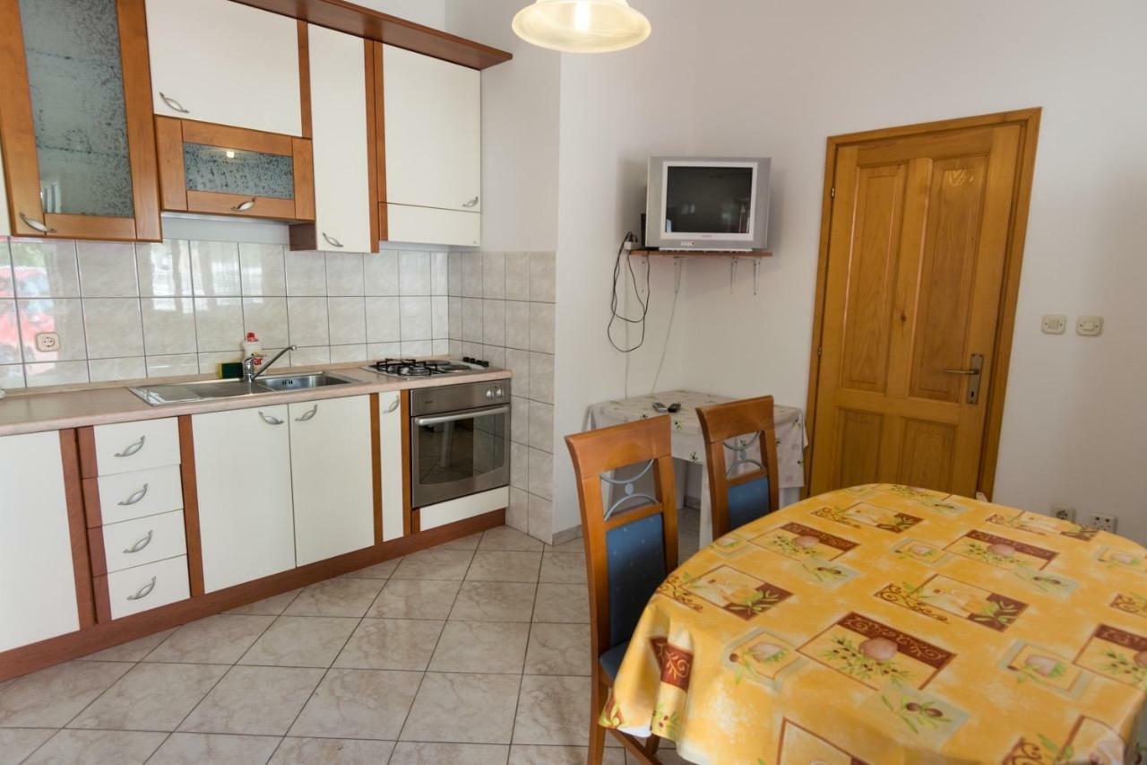 Cirjak Apartments Biograd Na Moru Exteriör bild